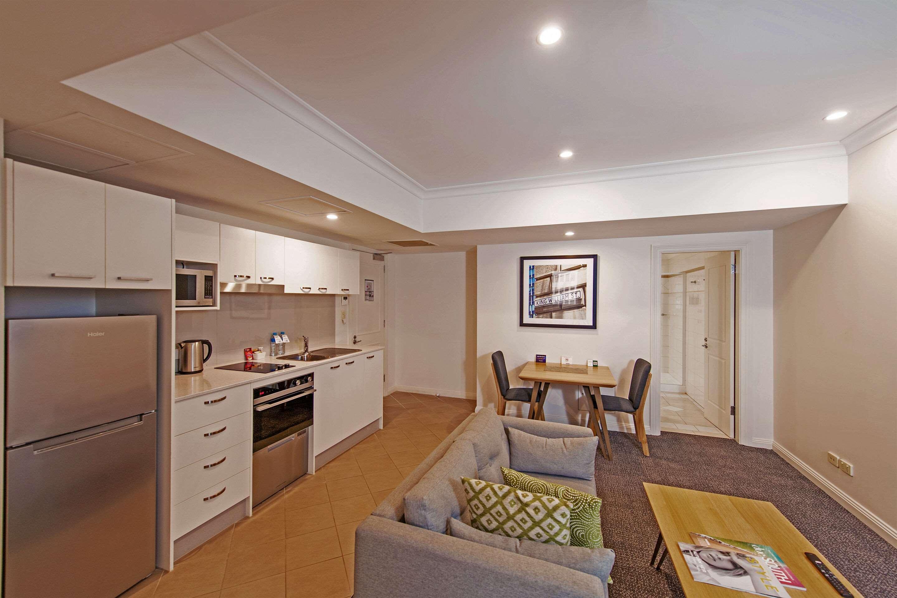 Quality Apartments Adelaide Central Bagian luar foto