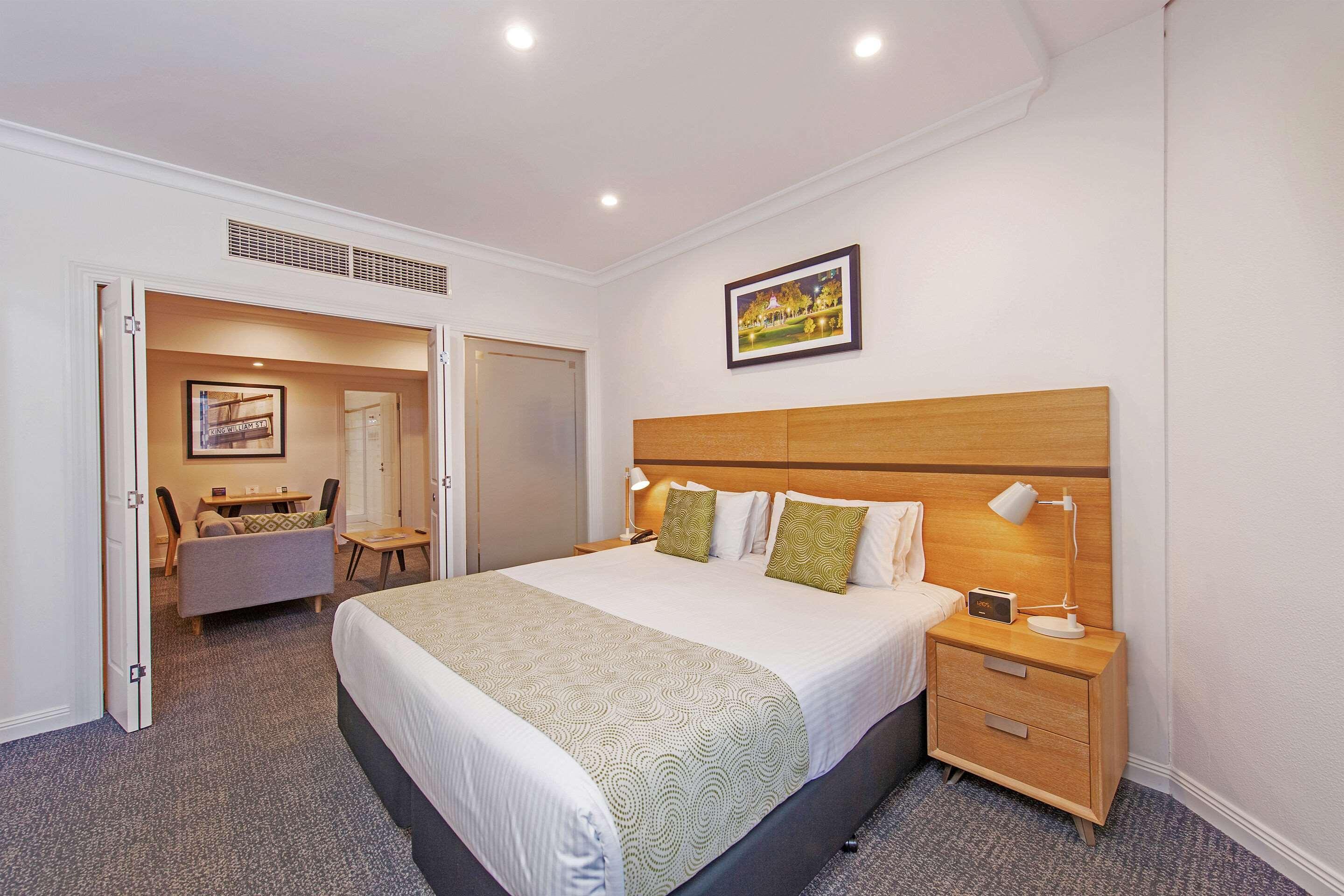 Quality Apartments Adelaide Central Bagian luar foto