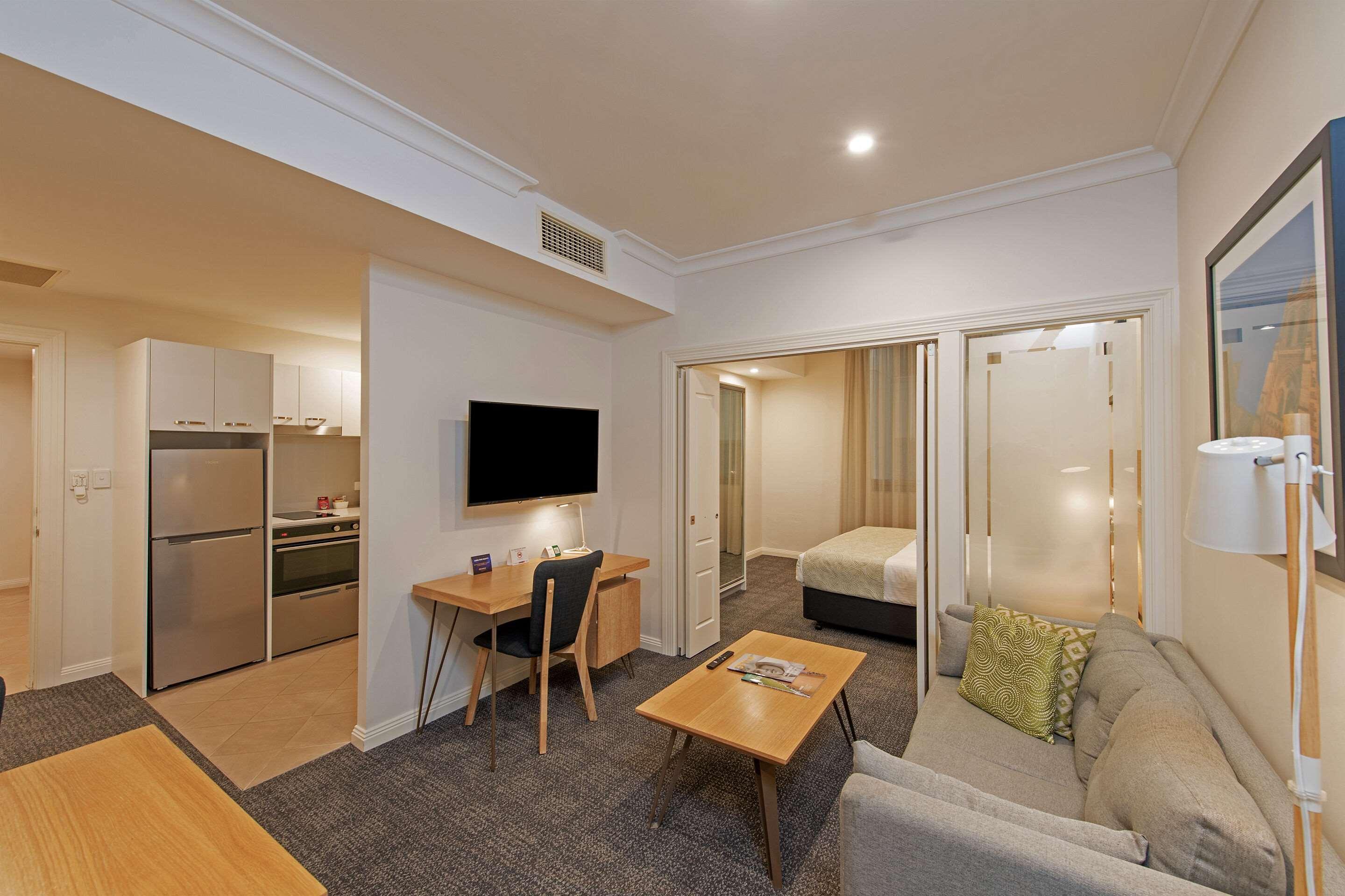 Quality Apartments Adelaide Central Bagian luar foto