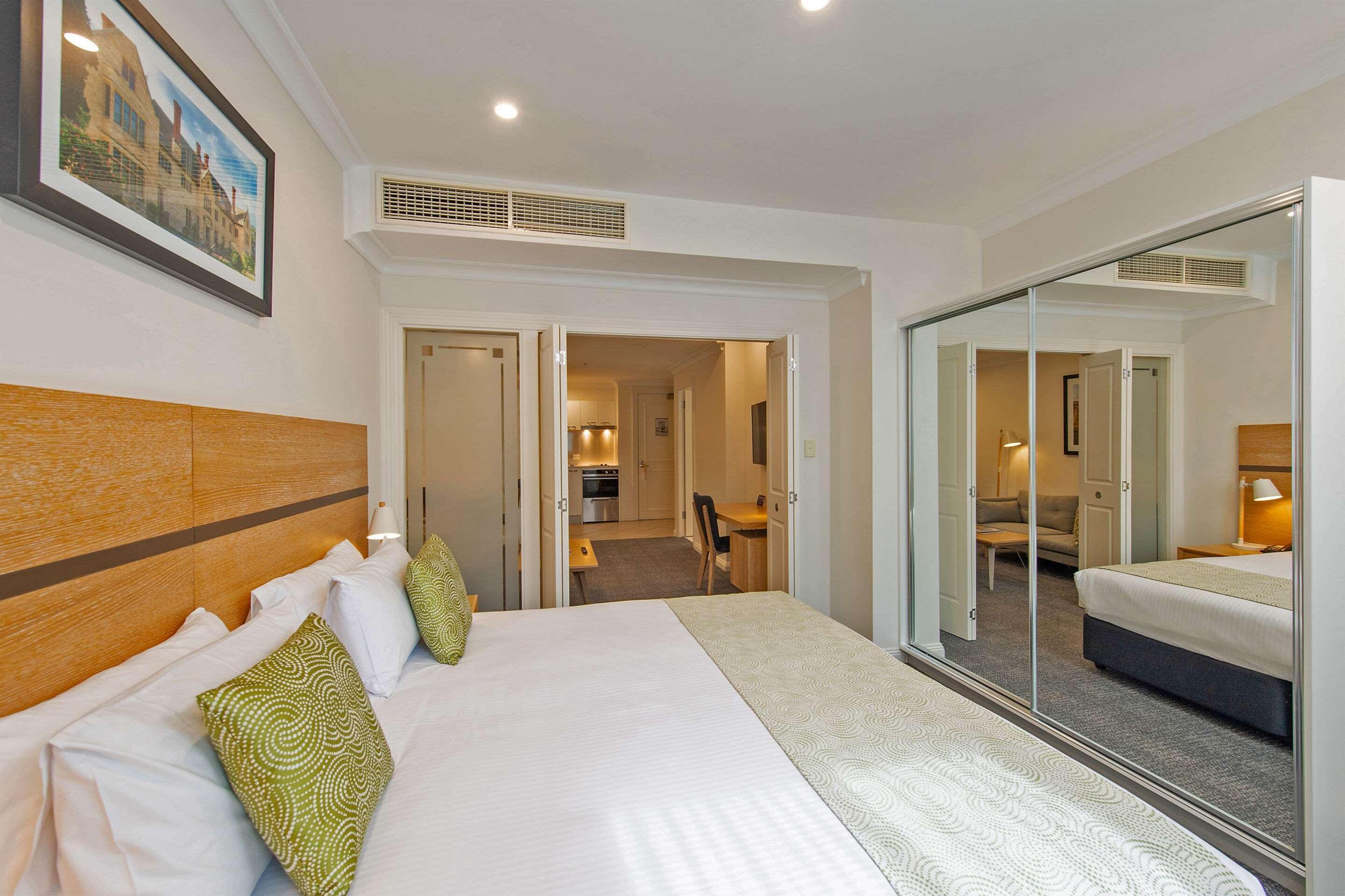 Quality Apartments Adelaide Central Bagian luar foto